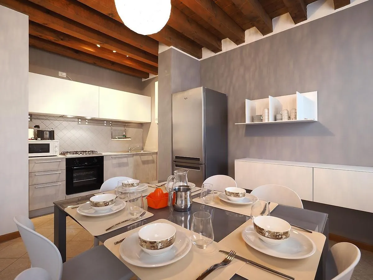 Cannaregio - Venice Style Apartments