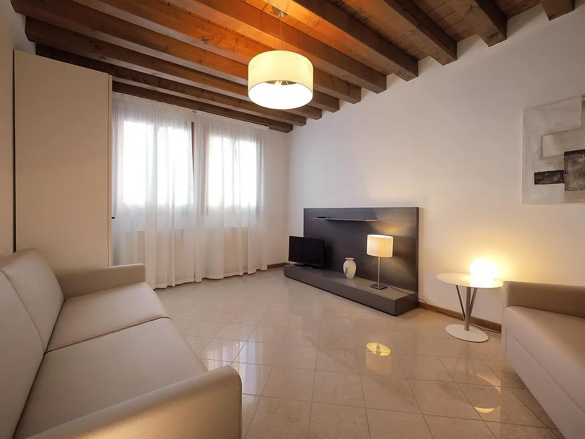 Cannaregio - Venice Style Apartments