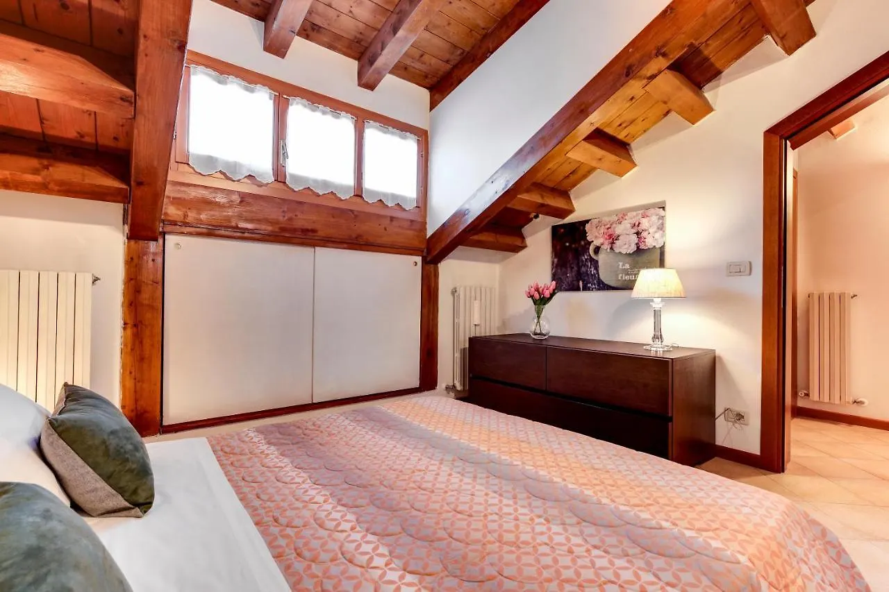 Cannaregio - Venice Style Apartments